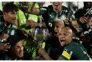 Conquistou duas Copas Libertadores pelo Verdão, não conseguiu espaço na Europa e agora busca novo emprego para salvar a carreira