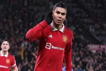 Em jogo repleto de brasileiros, Manchester United conquista título sobre o Newcastle United