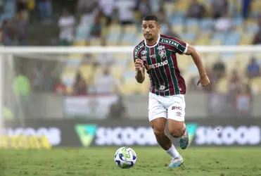 Jogador foi centro das atenções na partida