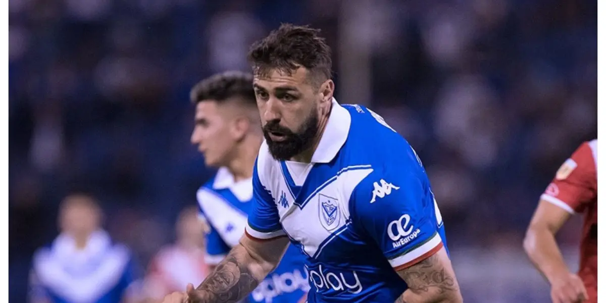 Lucas Pratto está de saída do futebol argentino e pode voltar pro futebol brasileiro para jogar em gigante do Rio que não é o Flamengo