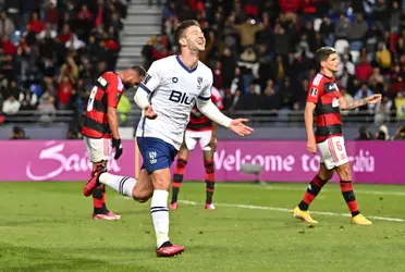 O argentino Luciano Vietto, ex-Al Hial, está livre no mercado