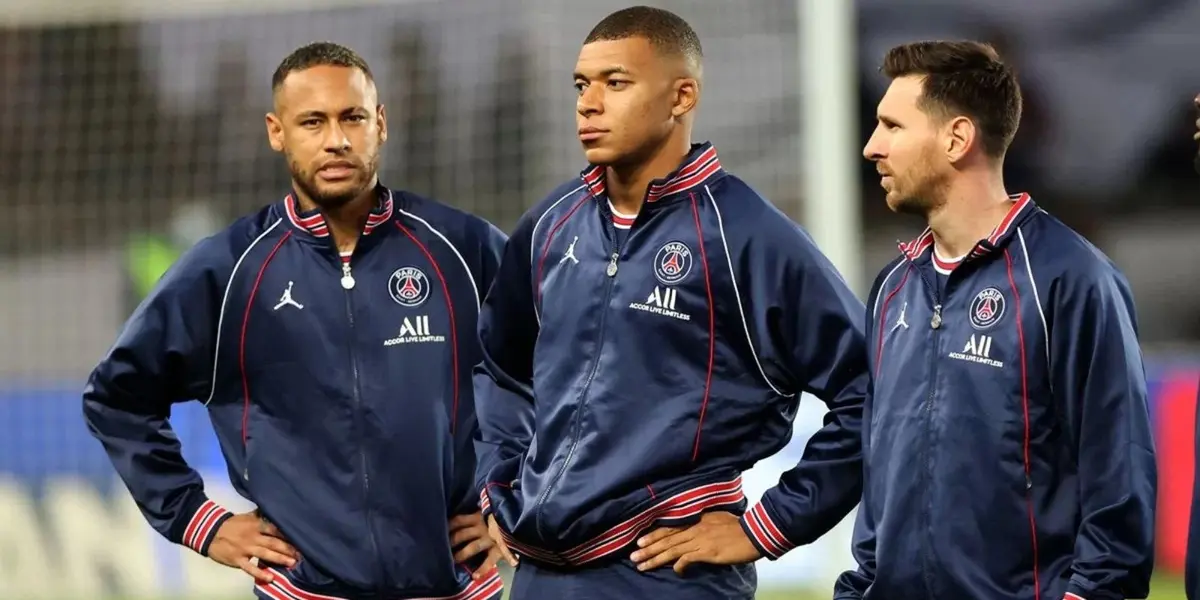 O camisa 10 deve ficar de fora dos gramados por até quatro meses e não entra mais em campo nesta temporada