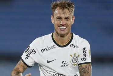 O Corinthians sai na frente na estreia do técnico Cuca no comando da equipe