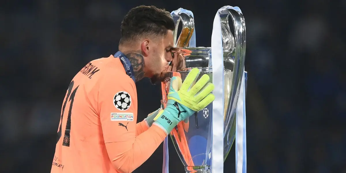 O goleiro Ederson fechou os gols nos minutos finais da final na Champions