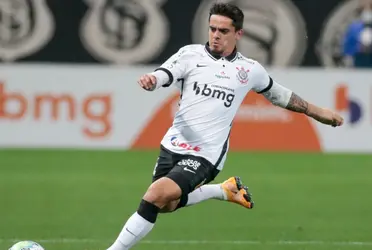 O lateral-direito foi poupado no clássico contra o Santos, mas já deve retornar no próximo confronto