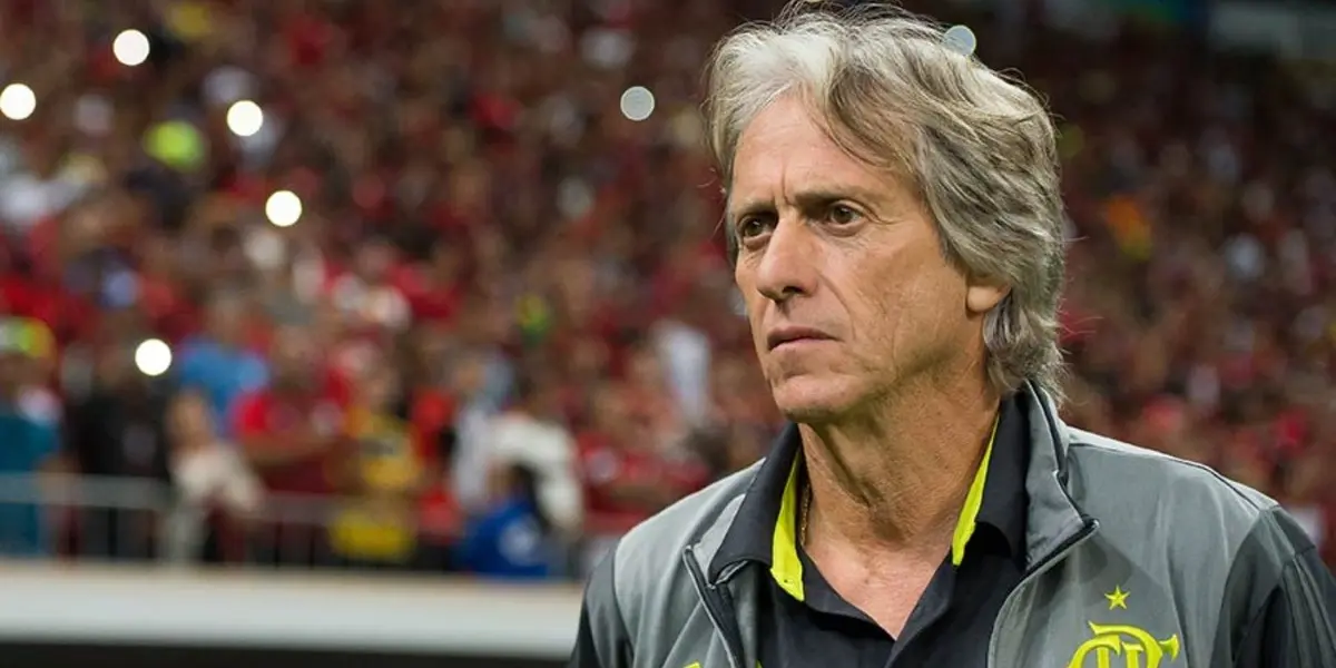 O Mister que deixou saudades na gávea deu declarações sobre a sua vontade de deixar a europa e animou o torcedor