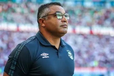 O técnico Roger Machado deixou o Grêmio em setembro de 2022 e estava sem clube desde então