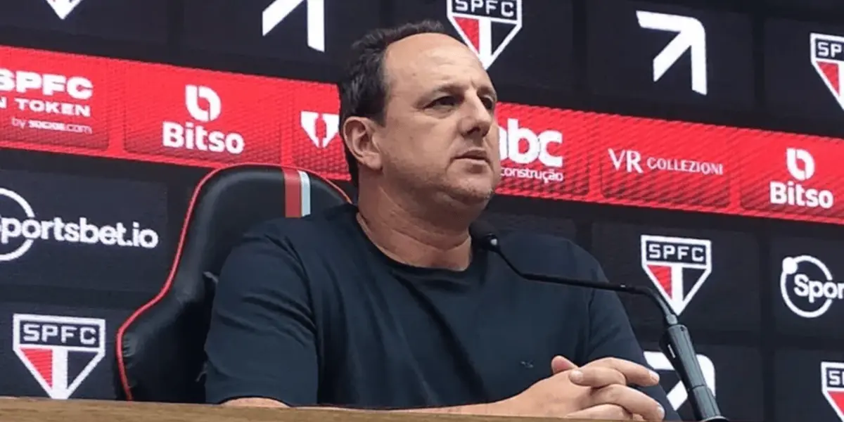 O técnico Rogério Ceni está livre no mercado