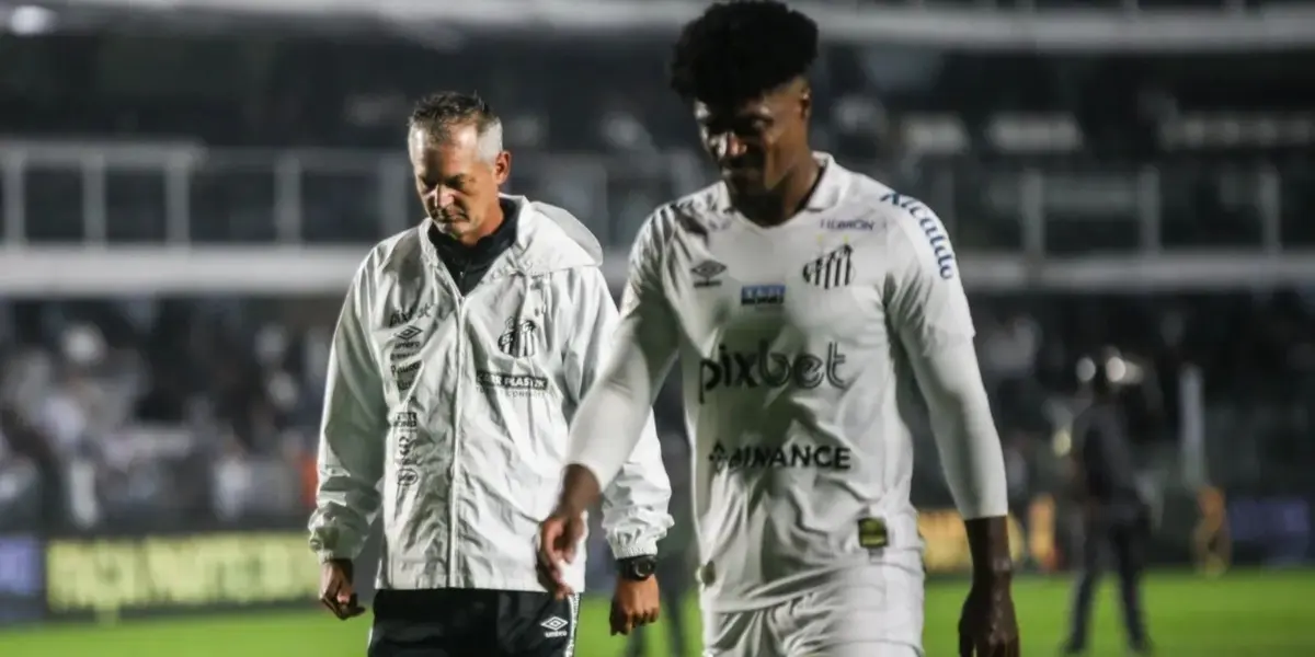 O treinador que já trabalhou com Bauermann lamentou o caso de fraude envolvendo o zagueiro