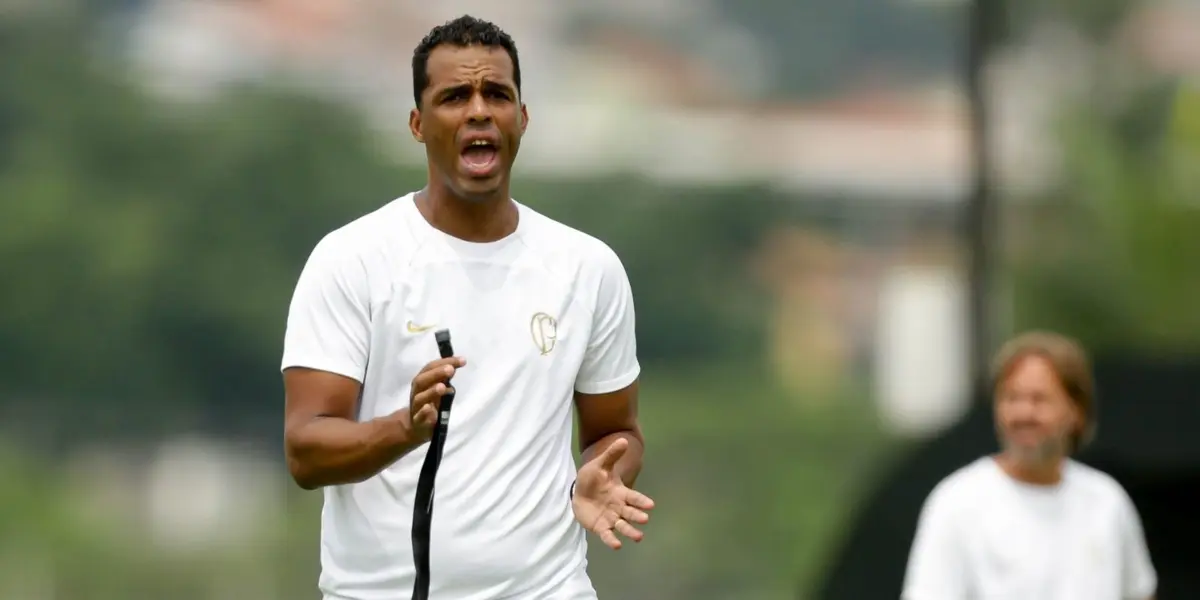 O treinador teve espaço para testar opções e dar rodagem para atletas que não vinham jogando