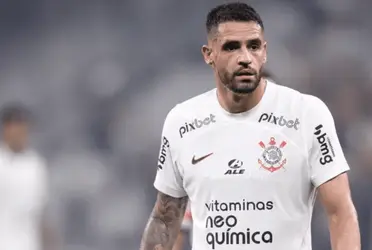 Renato Augusto comenta sobre futuro e indica que será treinador