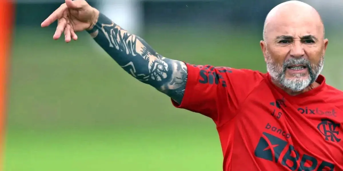 Um treinador que não deu certo no Flamengo pode estar de volta ao Brasil para treinar o Athletico