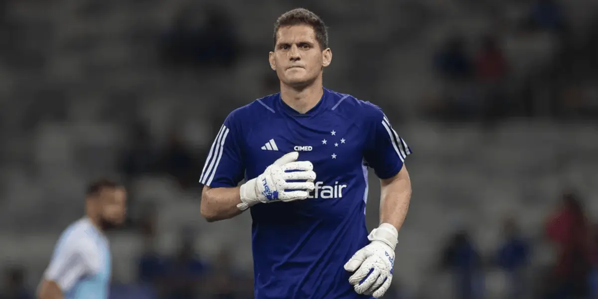 Volta ao cenário internacional vem acompanhada do melhor desempenho defensivo da história da equipe