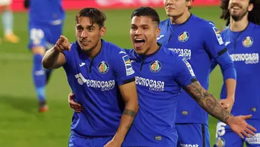 Após sofrer com lesões, o time carioca contrata um lateral direito